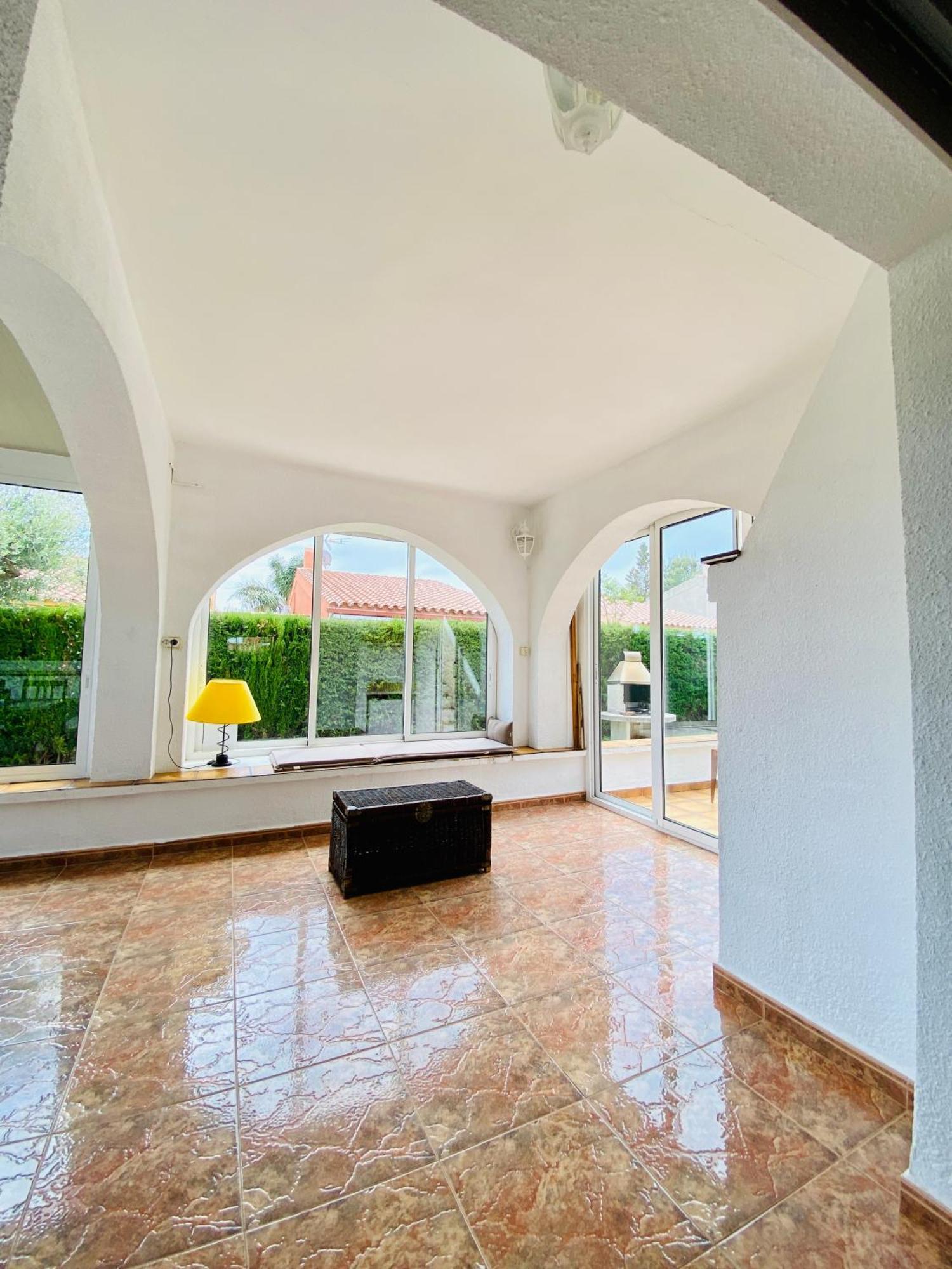Villa Caramonte, En Costa Dorada Les Tres Cales Exterior foto