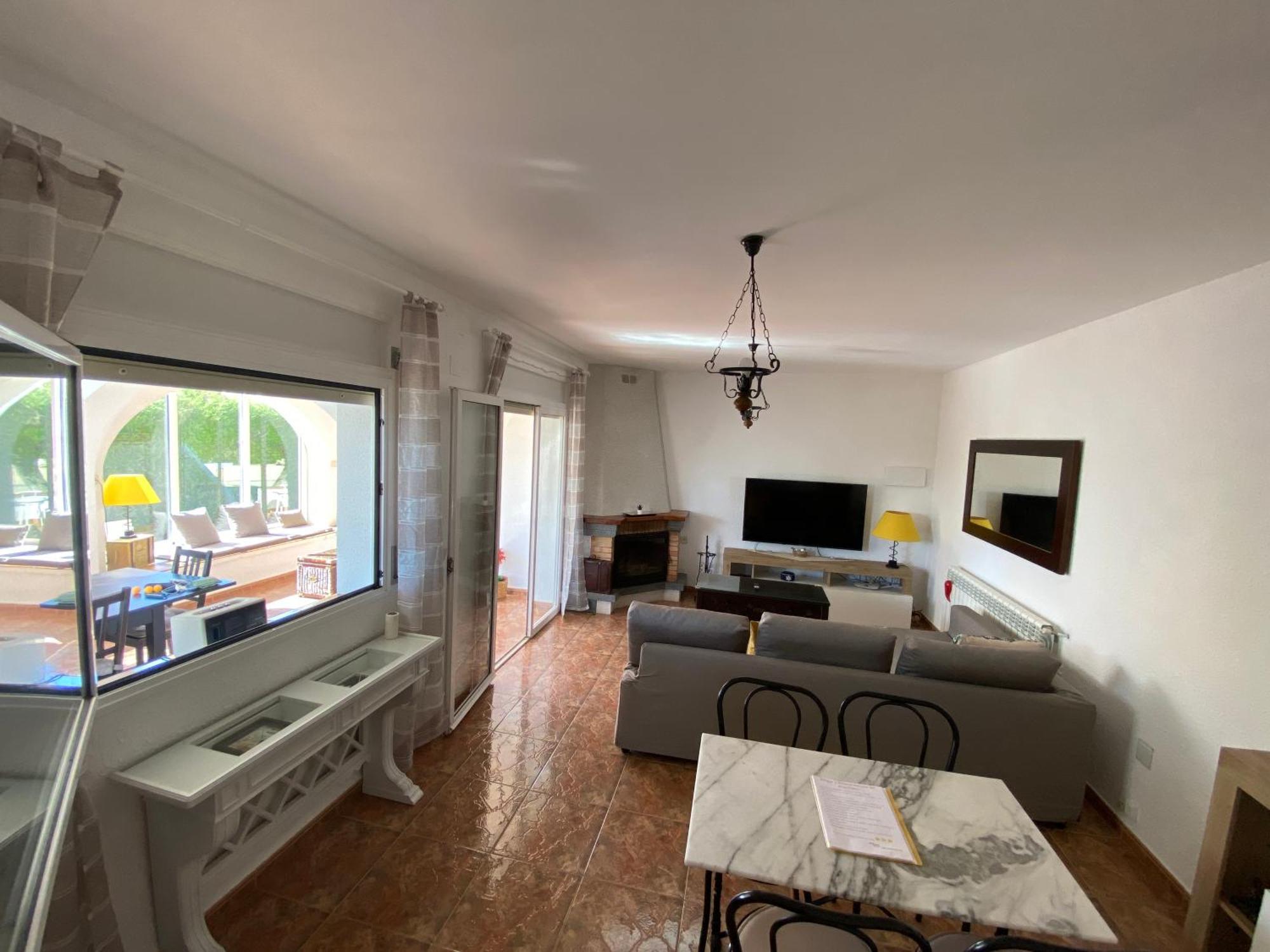 Villa Caramonte, En Costa Dorada Les Tres Cales Exterior foto