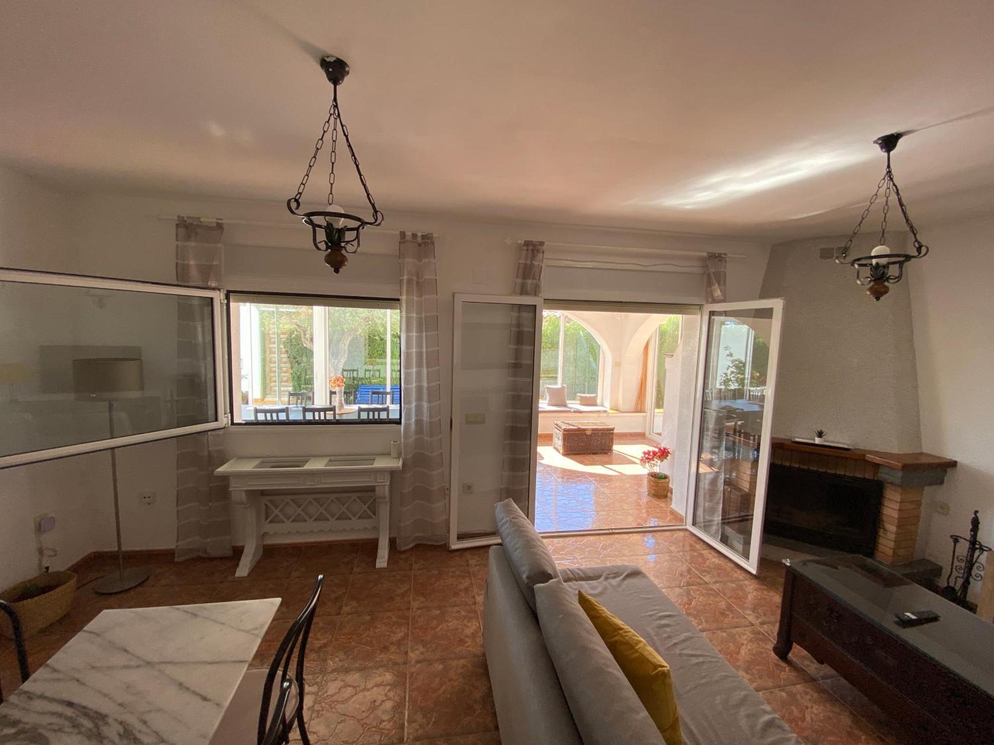 Villa Caramonte, En Costa Dorada Les Tres Cales Exterior foto