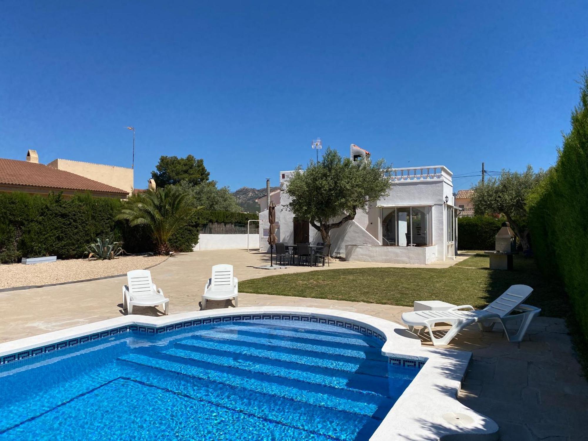 Villa Caramonte, En Costa Dorada Les Tres Cales Exterior foto